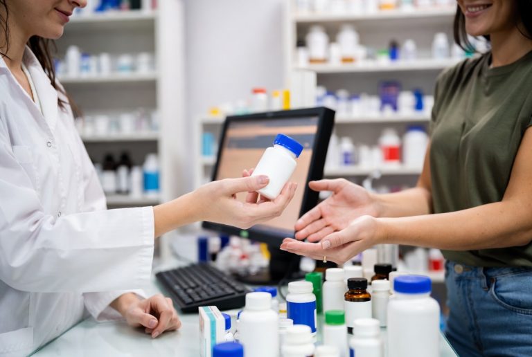 Free Prescription Drug Programs: How to Get Medications You Can Afford