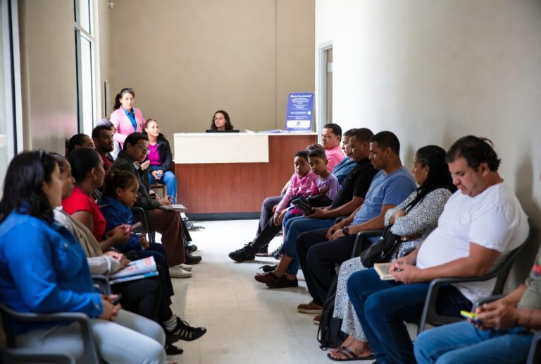 How to Get Free or Low-Cost Healthcare Without Insurance